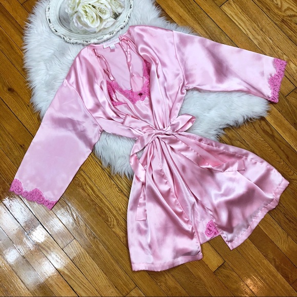 SOLD🌹Vtg Oscar de la Renta Silky Peignoir Set S🌹 - Picture 2 of 4